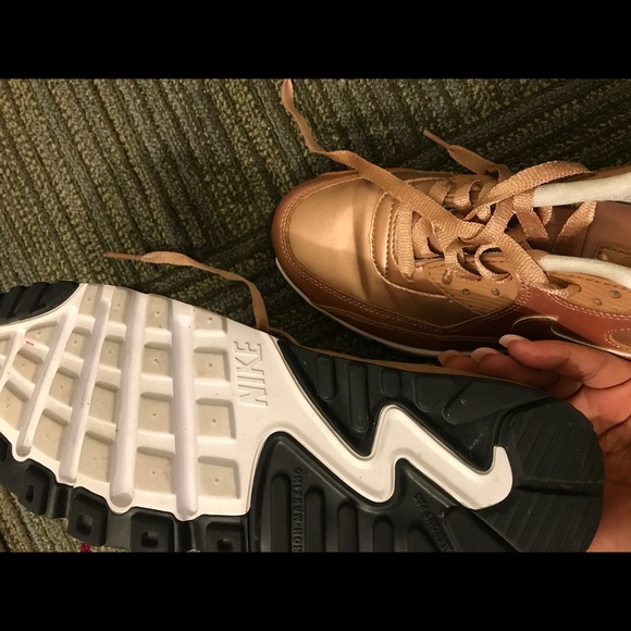 Rose Gold Nikes - Picture 3 of 4